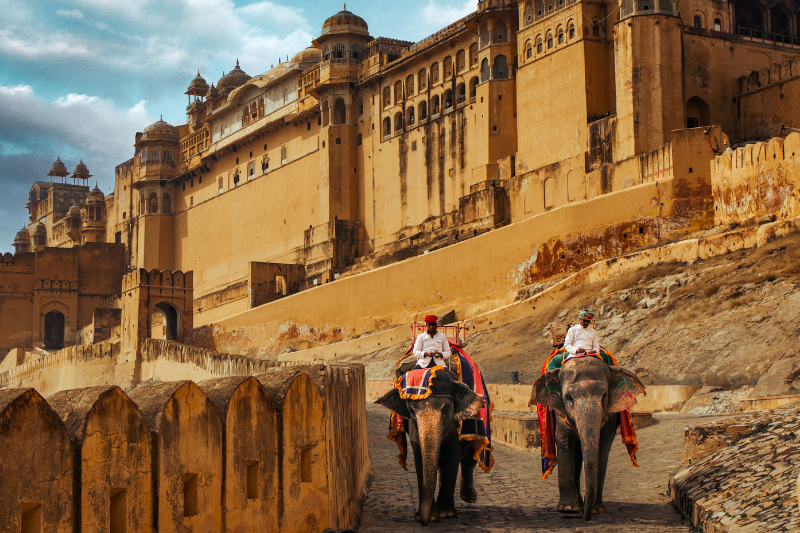 Heritage Havens: Top Places to Visit on Your Rajasthan Tour